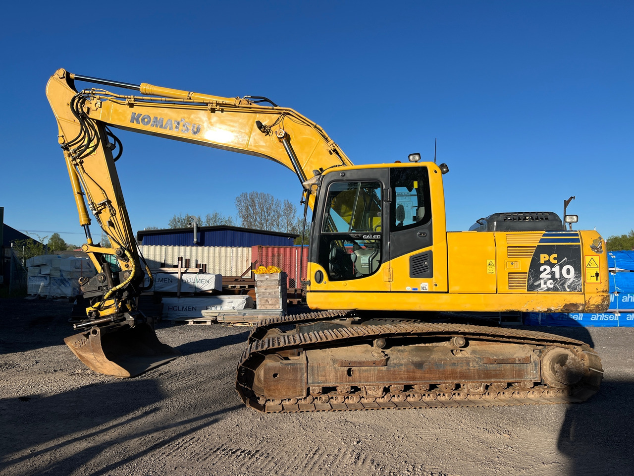 Komatsu PC210LC-8 - Pelle: photos 1 Komatsu PC210LC-8 - Pelle: photos 1