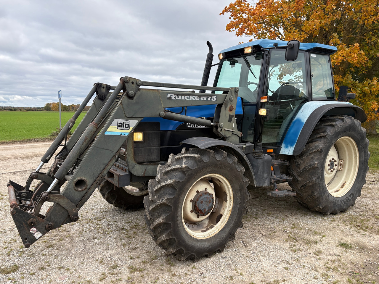 New Holland Ford 8160 Turbo - Tracteur agricole: photos 1 New Holland Ford 8160 Turbo - Tracteur agricole: photos 1