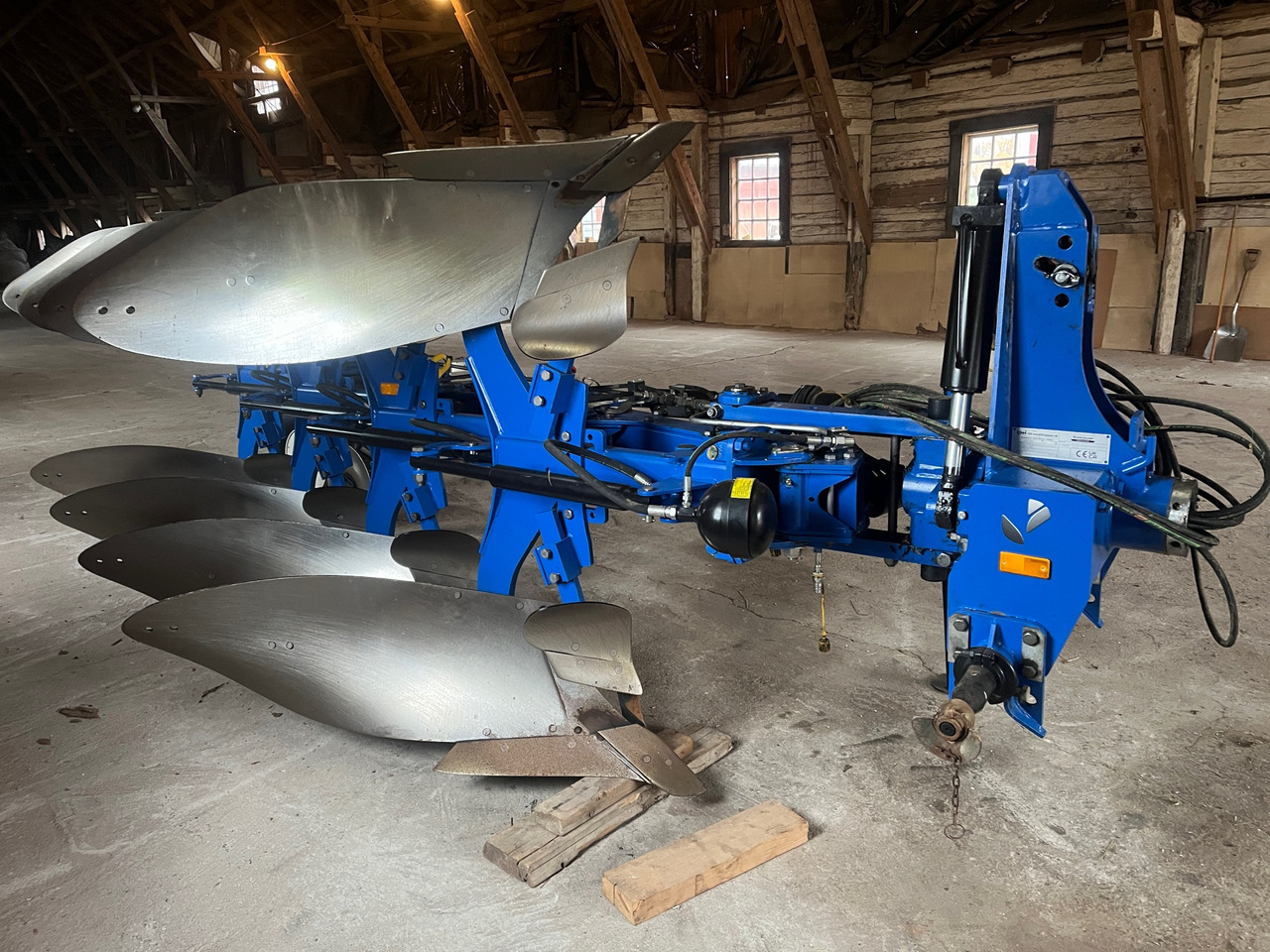 New Holland PMV 4875H-XLD - Charrue: photos 1 New Holland PMV 4875H-XLD - Charrue: photos 1