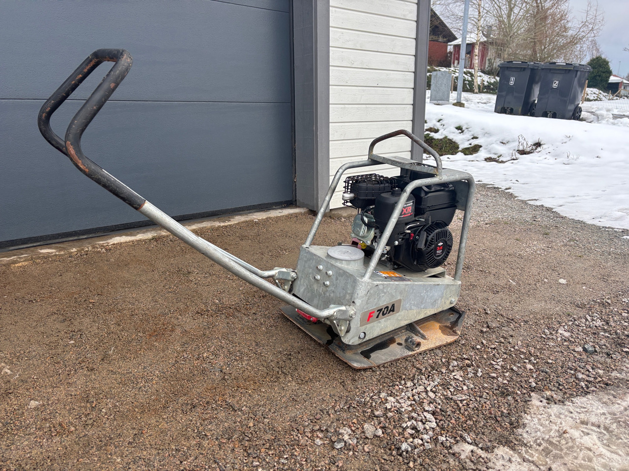 Swepac F 70 A - Plaque vibrante: photos 1 Swepac F 70 A - Plaque vibrante: photos 1