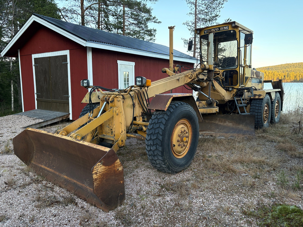 Volvo BM 3500 - Niveleuse: photos 1 Volvo BM 3500 - Niveleuse: photos 1