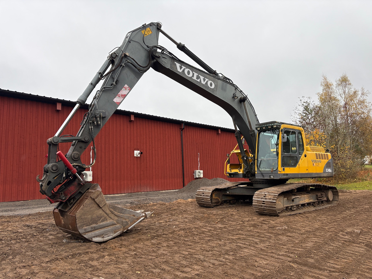 Volvo EC 240BLC - Pelle: photos 1 Volvo EC 240BLC - Pelle: photos 1
