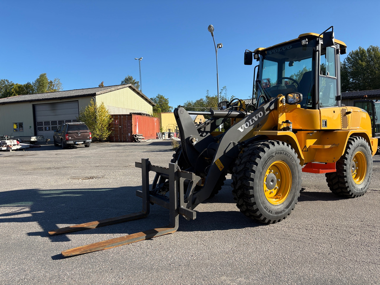 Volvo L30GS - Chargeuse sur pneus: photos 1 Volvo L30GS - Chargeuse sur pneus: photos 1