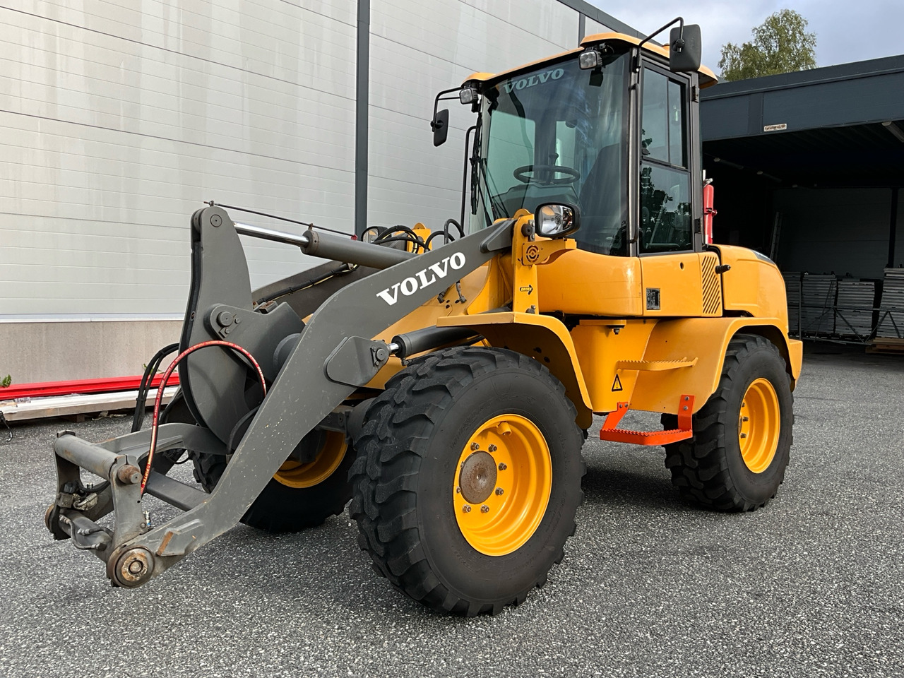 Volvo L35G - Chargeuse sur pneus: photos 1 Volvo L35G - Chargeuse sur pneus: photos 1