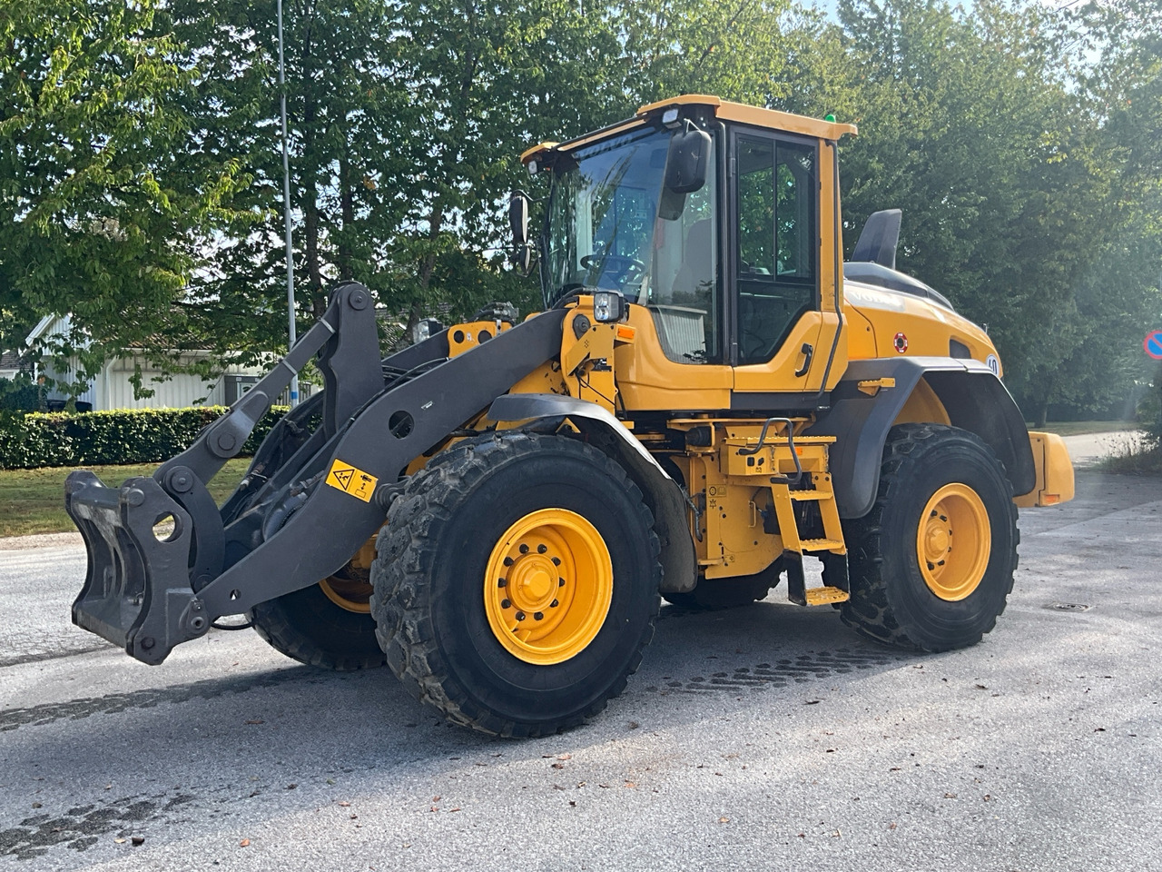 Volvo L60H - Chargeuse sur pneus: photos 1 Volvo L60H - Chargeuse sur pneus: photos 1