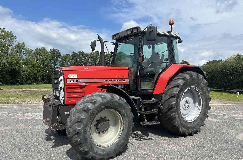 Massey Ferguson 8110 dynashift - Tracteur agricole: photos 1 Massey Ferguson 8110 dynashift - Tracteur agricole: photos 1