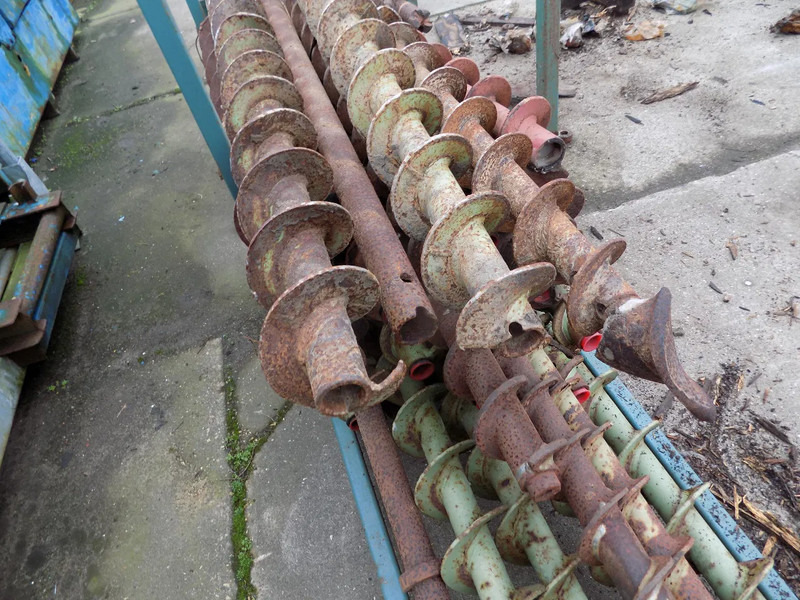 Atlas-Copco avegaar boorpijpen. - Foreuse: photos 4 Atlas-Copco avegaar boorpijpen. - Foreuse: photos 4