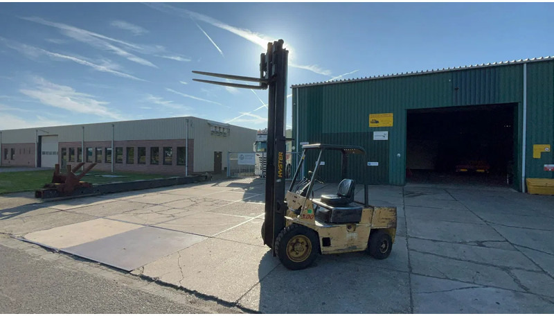 Hyster Hyster H 3.00 XL Hyster H 3.00 xl - Chariot élévateur diesel: photos 2 Hyster Hyster H 3.00 XL Hyster H 3.00 xl - Chariot élévateur diesel: photos 2