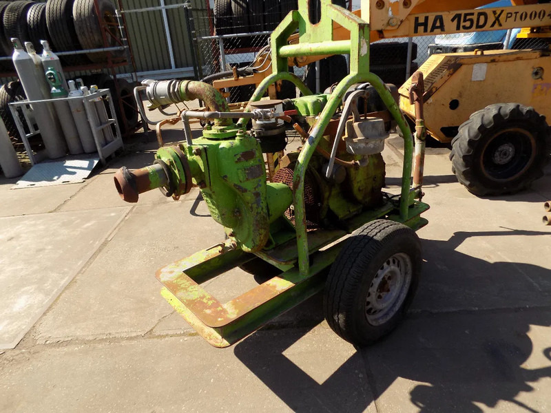 Hatz 2 cillinder waterpomp waterpomp diesel hatz. - Pompe à eau: photos 2 Hatz 2 cillinder waterpomp waterpomp diesel hatz. - Pompe à eau: photos 2