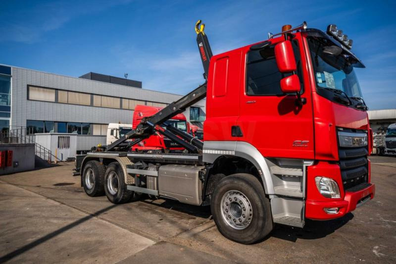 DAF CF 460-6X4-E6 - Camion ampliroll: photos 2 DAF CF 460-6X4-E6 - Camion ampliroll: photos 2