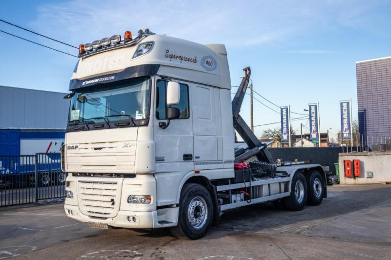 DAF XF 105.460 -6X2-INTARDER+AJK 20 T. - Camion ampliroll: photos 1 DAF XF 105.460 -6X2-INTARDER+AJK 20 T. - Camion ampliroll: photos 1