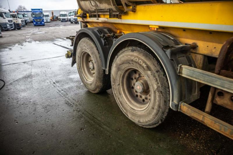 DE BUF BETON MIXER/MALAXEUR/MISCHER 12M3 - Semi-remorque malaxeur: photos 5 DE BUF BETON MIXER/MALAXEUR/MISCHER 12M3 - Semi-remorque malaxeur: photos 5