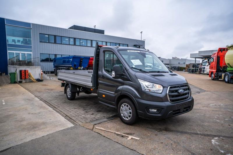 Ford TRANSIT 2.0 TDCI - Utilitaire plateau: photos 2 Ford TRANSIT 2.0 TDCI - Utilitaire plateau: photos 2