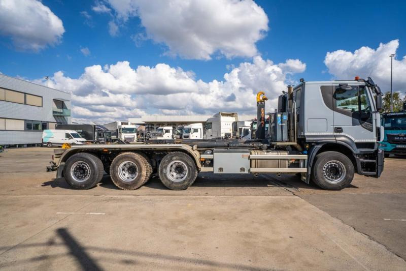 Iveco X-WAY 460 - Camion ampliroll: photos 3 Iveco X-WAY 460 - Camion ampliroll: photos 3
