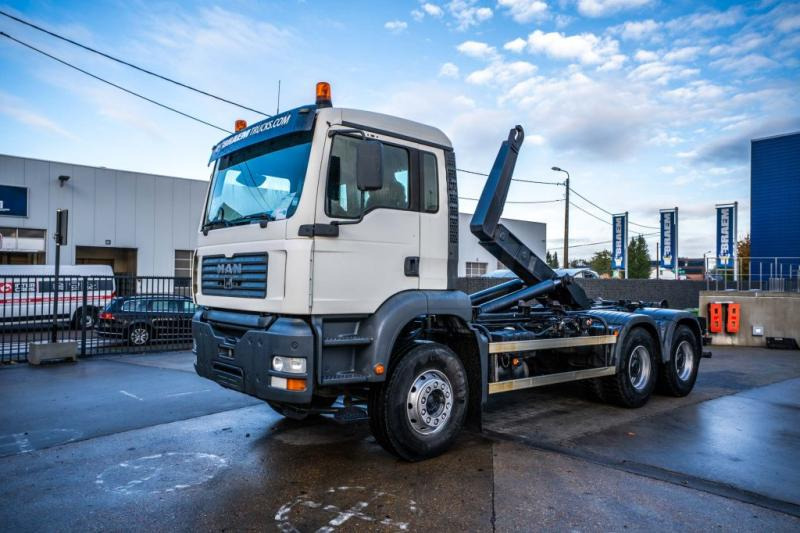 MAN TGA 33.360 BB - Camion ampliroll: photos 1 MAN TGA 33.360 BB - Camion ampliroll: photos 1