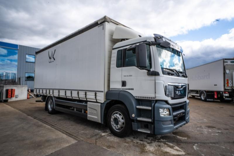 MAN TGS 18.400 BL - Camion à rideaux coulissants: photos 2 MAN TGS 18.400 BL - Camion à rideaux coulissants: photos 2