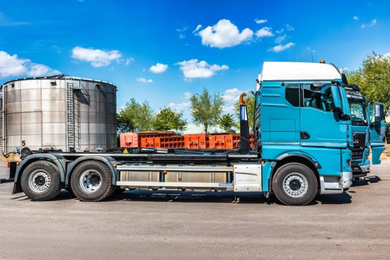 MAN TGX 26.510 6x2-4 LL + AJK - Camion ampliroll: photos 2 MAN TGX 26.510 6x2-4 LL + AJK - Camion ampliroll: photos 2