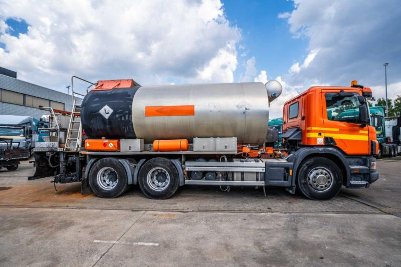Scania SCANIA 124G.420 BITUMEN - Camion citerne: photos 3 Scania SCANIA 124G.420 BITUMEN - Camion citerne: photos 3
