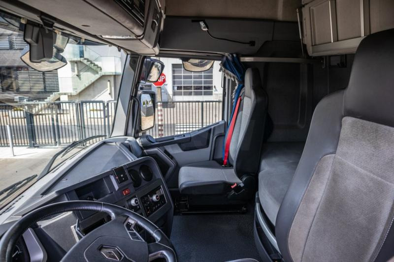 Tracteur routier Renault T440: photos 7