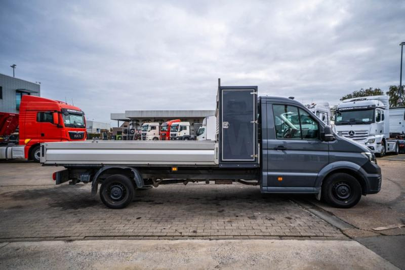 VW CRAFTER - Utilitaire plateau: photos 3 VW CRAFTER - Utilitaire plateau: photos 3