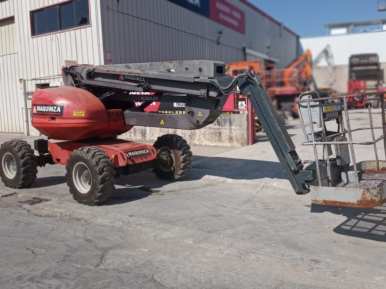 MANITOU 160ATJ EJE OSCILANTE - Nacelle articulée: photos 1 MANITOU 160ATJ EJE OSCILANTE - Nacelle articulée: photos 1