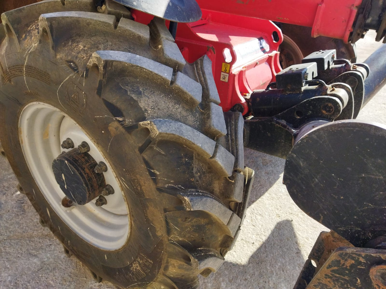 Chariot télescopique MANITOU MT1335 EASY 75D: photos 15 Chariot télescopique MANITOU MT1335 EASY 75D: photos 15