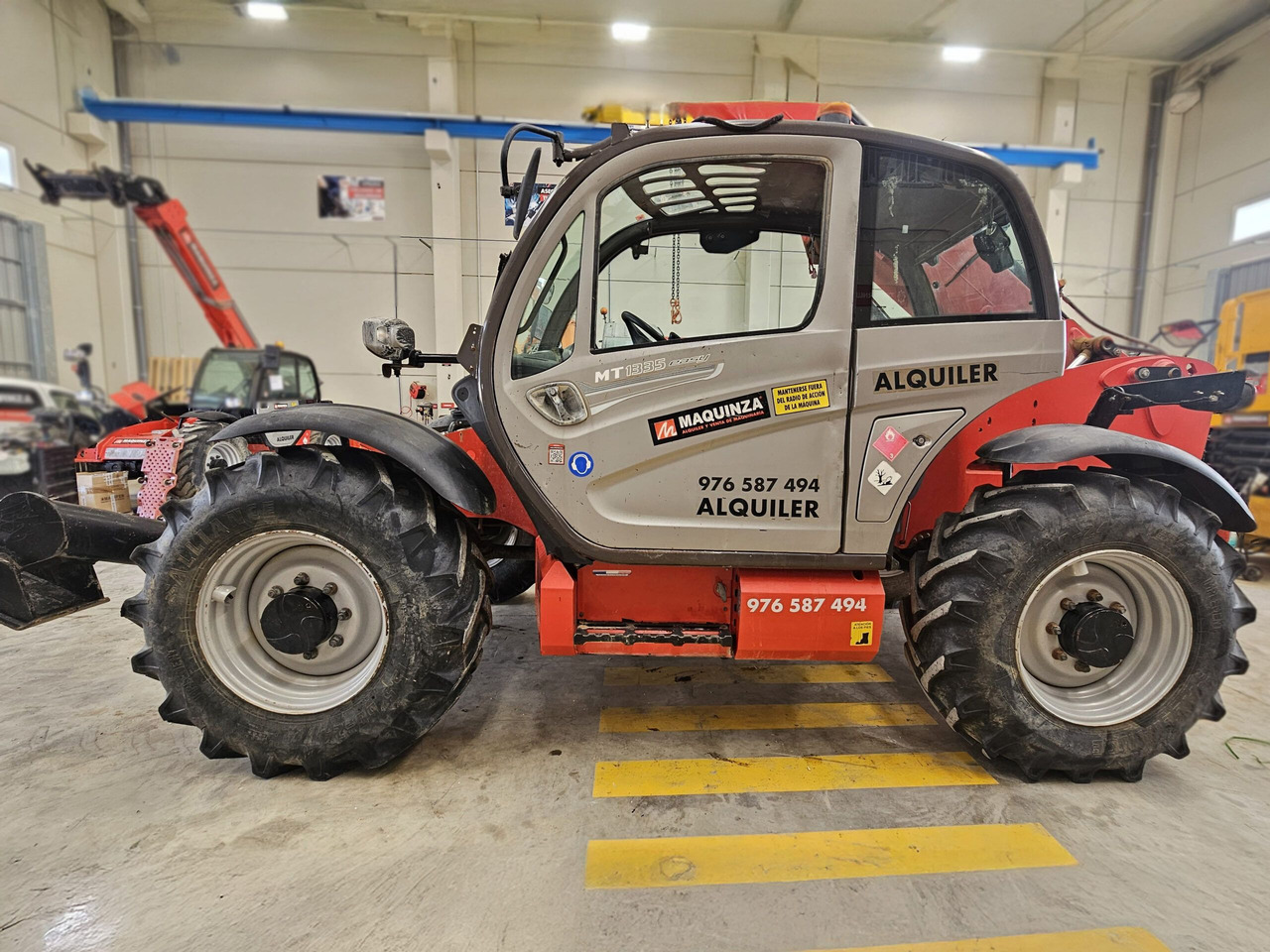 MANITOU MT1335 EASY - Chariot télescopique: photos 1 MANITOU MT1335 EASY - Chariot télescopique: photos 1