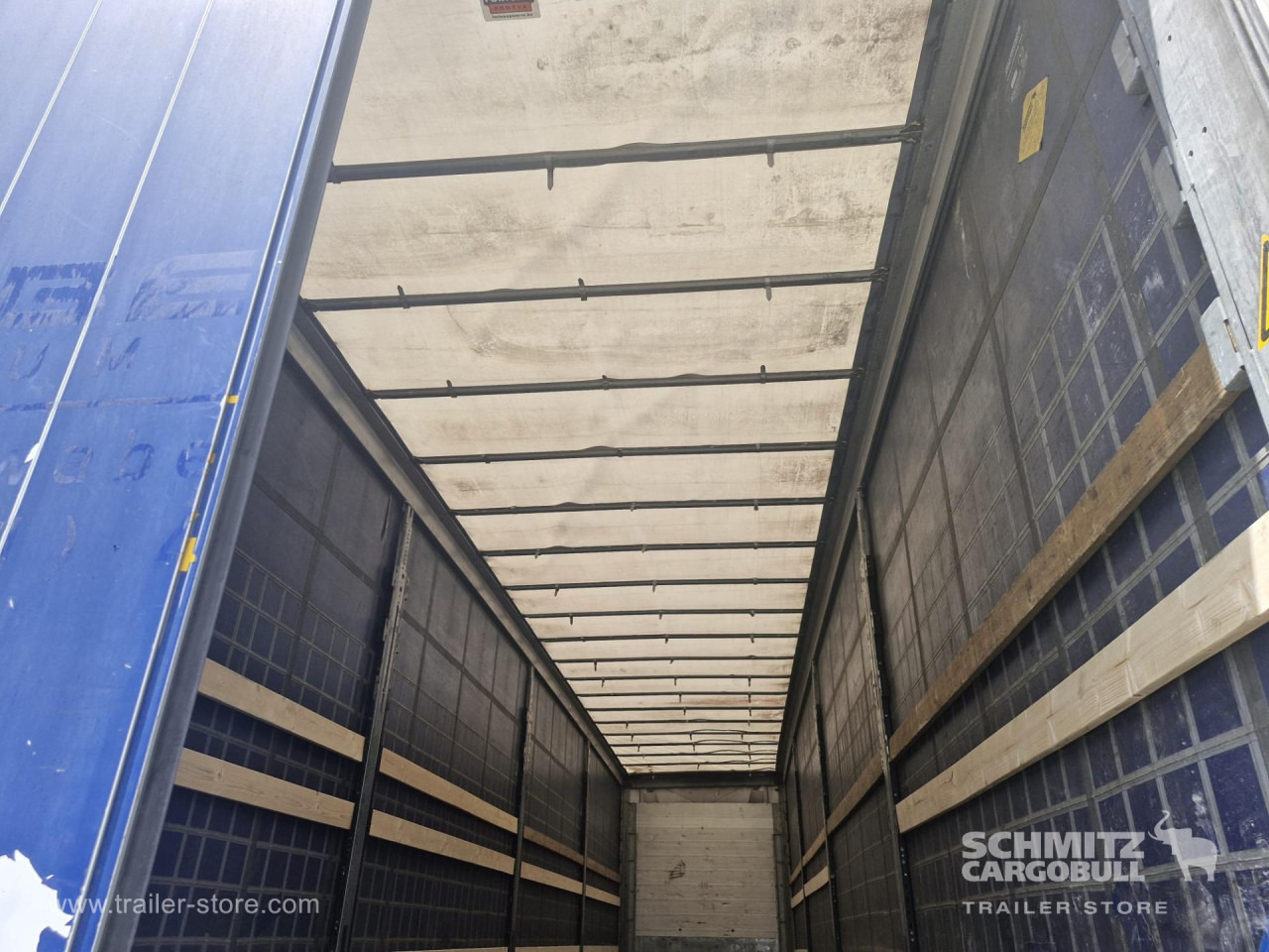 SCHMITZ Curtainsider Varios - Semi-remorque rideaux coulissants: photos 3 SCHMITZ Curtainsider Varios - Semi-remorque rideaux coulissants: photos 3
