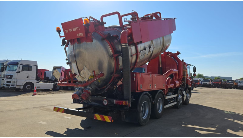 DAF CF 85.360 (IPSAM 18M³ / VACUUM + HIGH PRESSURE WATER / ADR FL - AT - OX / 123.000 KM / MANUAL GEARBOX / EURO 5) - Camion vidangeur: photos 3 DAF CF 85.360 (IPSAM 18M³ / VACUUM + HIGH PRESSURE WATER / ADR FL - AT - OX / 123.000 KM / MANUAL GEARBOX / EURO 5) - Camion vidangeur: photos 3