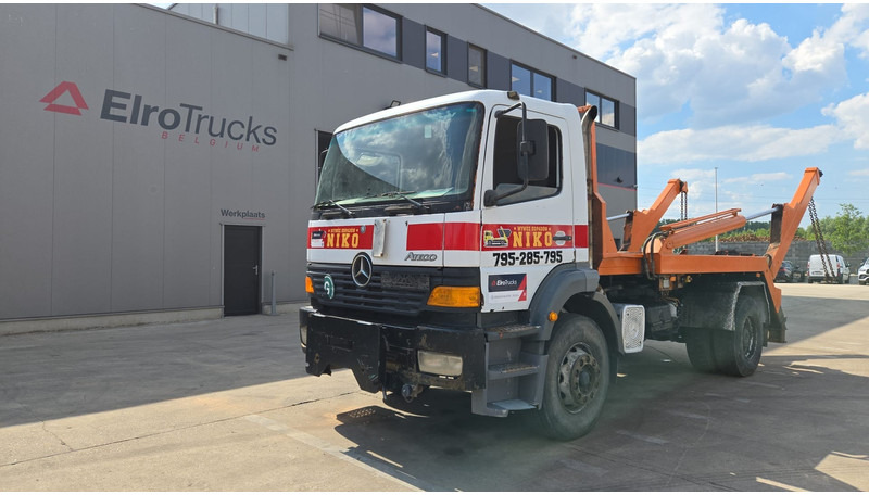 Mercedes-Benz Atego 1823 (BIG AXLE / STEEL SUSP. / LAMES / BOITE MANUELLE / MANUAL GETRIEBE) - Camion porte-conteneur/ Caisse mobile: photos 1 Mercedes-Benz Atego 1823 (BIG AXLE / STEEL SUSP. / LAMES / BOITE MANUELLE / MANUAL GETRIEBE) - Camion porte-conteneur/ Caisse mobile: photos 1