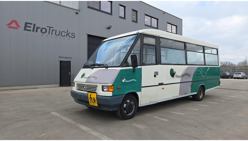 Mercedes-Benz Vario 614 (BELGIAN BUS / 34 SEATS / MANUAL PUMP / LAMES / STEEL SUSP.) - Bus urbain: photos 1 Mercedes-Benz Vario 614 (BELGIAN BUS / 34 SEATS / MANUAL PUMP / LAMES / STEEL SUSP.) - Bus urbain: photos 1