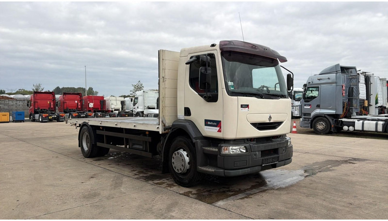 Renault Midlum 270 (18 TONNES / BOITE MANUELLE / MANUAL GEARBOX / GOOD CONDITION) - Camion plateau: photos 3 Renault Midlum 270 (18 TONNES / BOITE MANUELLE / MANUAL GEARBOX / GOOD CONDITION) - Camion plateau: photos 3