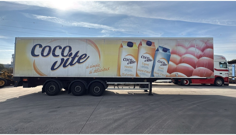 Renders CARRIER FRIGO (CARRIER VECTOR 1950 / BELGIAN TRAILER / LIFT / STEER AXLE / 3276H) - Remorque frigorifique: photos 4 Renders CARRIER FRIGO (CARRIER VECTOR 1950 / BELGIAN TRAILER / LIFT / STEER AXLE / 3276H) - Remorque frigorifique: photos 4