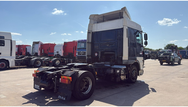 DAF XF 105.410 (GOOD CONDITION / AIRCO / AC) - Tracteur routier: photos 5 DAF XF 105.410 (GOOD CONDITION / AIRCO / AC) - Tracteur routier: photos 5