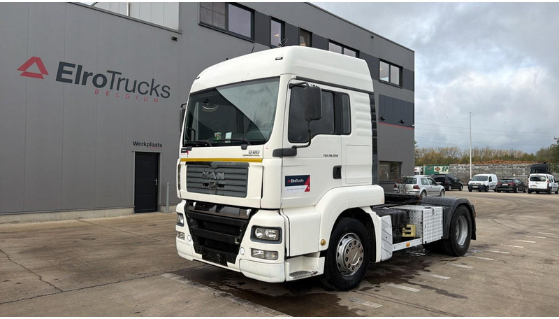 MAN TGA 18.350 (BOITE MANUELLE / MANUAL GEARBOX) - Tracteur routier: photos 1 MAN TGA 18.350 (BOITE MANUELLE / MANUAL GEARBOX) - Tracteur routier: photos 1