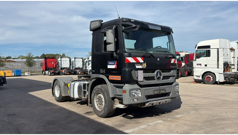 Mercedes-Benz Actros 1841 (MP3 / EURO 5 / PTO / HYDRAULIC PUMP / V6) - Tracteur routier: photos 4 Mercedes-Benz Actros 1841 (MP3 / EURO 5 / PTO / HYDRAULIC PUMP / V6) - Tracteur routier: photos 4
