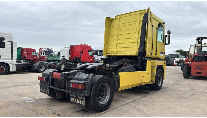 Renault AE 440 Magnum E-tech (BOITE MANUELLE / MANUAL GEARBOX) - Tracteur routier: photos 4 Renault AE 440 Magnum E-tech (BOITE MANUELLE / MANUAL GEARBOX) - Tracteur routier: photos 4
