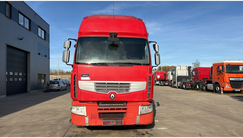 Renault Premium 450 DXI (BOITE MANUELLE / MANUAL GEARBOX) - Tracteur routier: photos 2 Renault Premium 450 DXI (BOITE MANUELLE / MANUAL GEARBOX) - Tracteur routier: photos 2