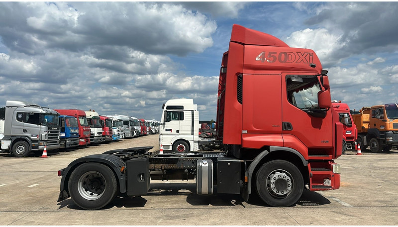 Renault Premium 450 DXI (BOITE MANUELLE / MANUAL GEARBOX) - Tracteur routier: photos 4 Renault Premium 450 DXI (BOITE MANUELLE / MANUAL GEARBOX) - Tracteur routier: photos 4