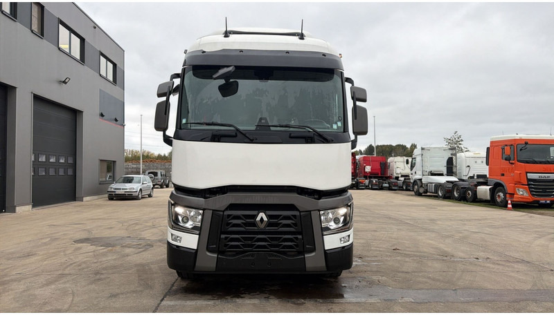 Renault T440 (BE TRUCK / 2 TANKS / PERFECT CONDITION / 13DTI) - Tracteur routier: photos 2 Renault T440 (BE TRUCK / 2 TANKS / PERFECT CONDITION / 13DTI) - Tracteur routier: photos 2