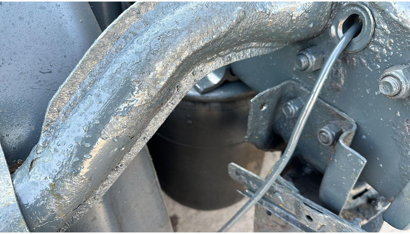 Tracteur routier Scania 124-420 Topline (MANUAL GEARBOX / BOITE MANUELLE): photos 12