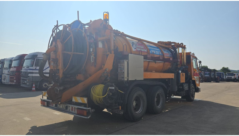 Volvo FL 10 - 320 (10500L + 1500L / 10 TYRES FULL STEEL / HIGH PRESSURE + VACUUM / POMPE MANUELLE / MANUAL PUMP) - Camion vidangeur: photos 5 Volvo FL 10 - 320 (10500L + 1500L / 10 TYRES FULL STEEL / HIGH PRESSURE + VACUUM / POMPE MANUELLE / MANUAL PUMP) - Camion vidangeur: photos 5