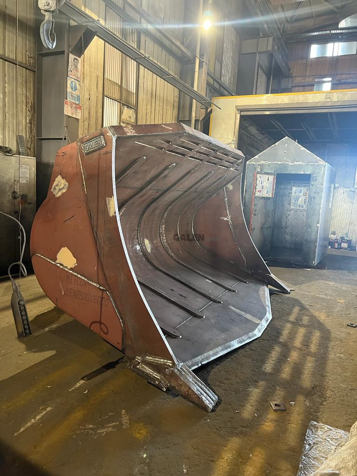 Fourches pour Chargeuse sur pneus CATERPILLAR 988 Marble Attachments: photos 6 Fourches pour Chargeuse sur pneus CATERPILLAR 988 Marble Attachments: photos 6