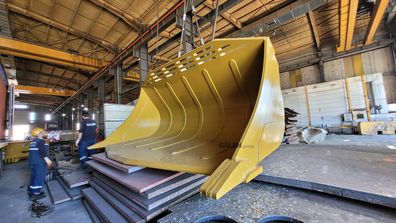 Fourches pour Chargeuse sur pneus CATERPILLAR 988 Marble Attachments: photos 12 Fourches pour Chargeuse sur pneus CATERPILLAR 988 Marble Attachments: photos 12