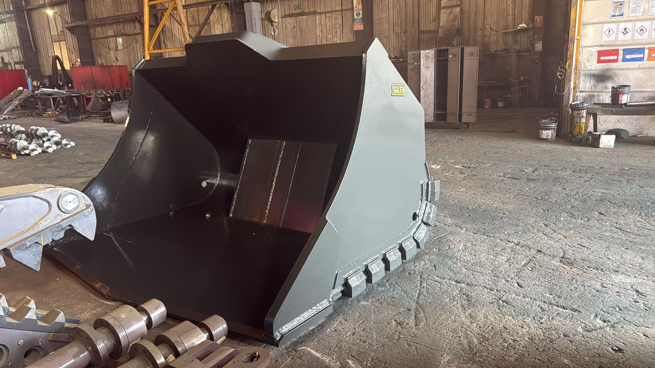 Epiroc ST1030 - Godet pour chargeur pour Chargeuse sur pneus: photos 2 Epiroc ST1030 - Godet pour chargeur pour Chargeuse sur pneus: photos 2