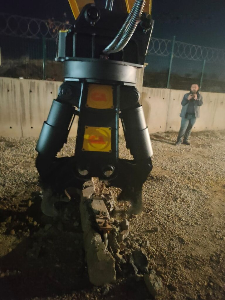 Galen Demolition Crusher - Cisaille de démolition: photos 4 Galen Demolition Crusher - Cisaille de démolition: photos 4