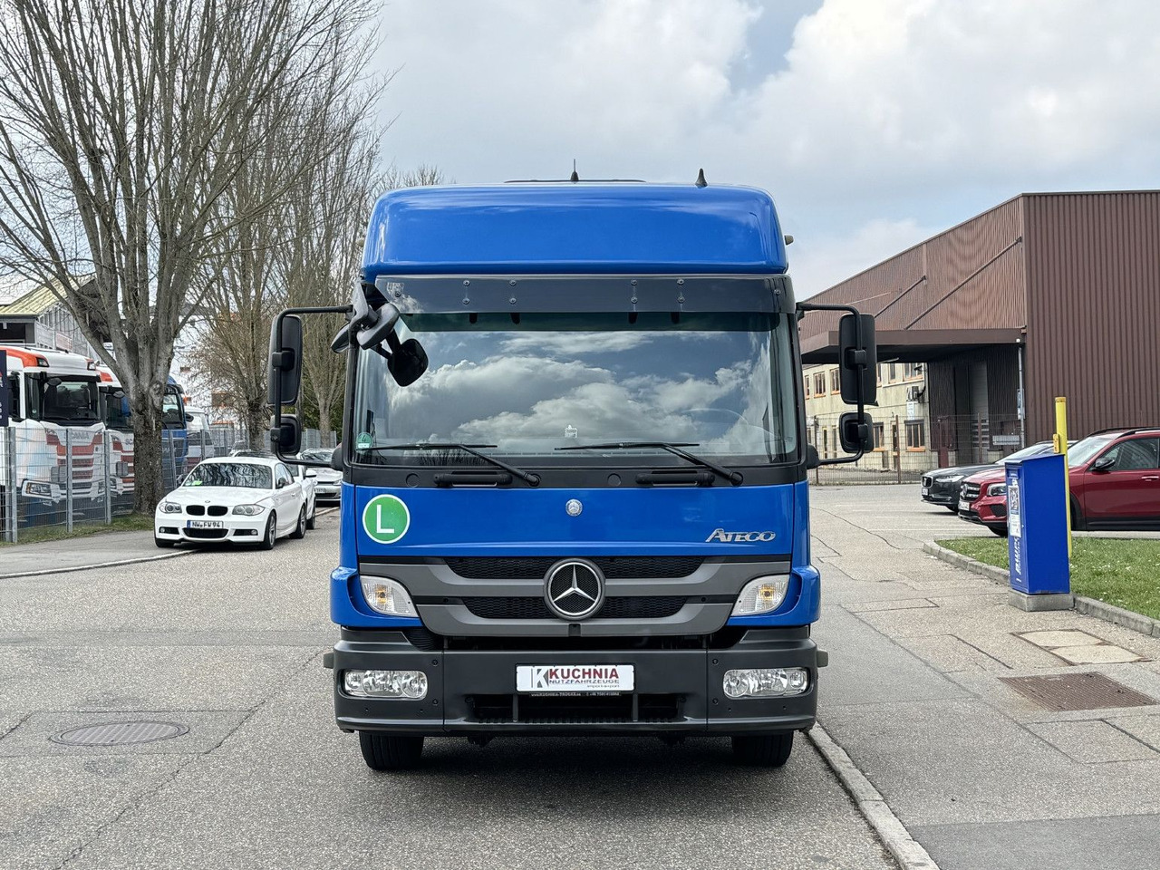 Mercedes-Benz Atego 1529 LL BDF 6-Sitze Umzug u-LBW Gr-Haus - Camion porte-conteneur/ Caisse mobile: photos 3 Mercedes-Benz Atego 1529 LL BDF 6-Sitze Umzug u-LBW Gr-Haus - Camion porte-conteneur/ Caisse mobile: photos 3