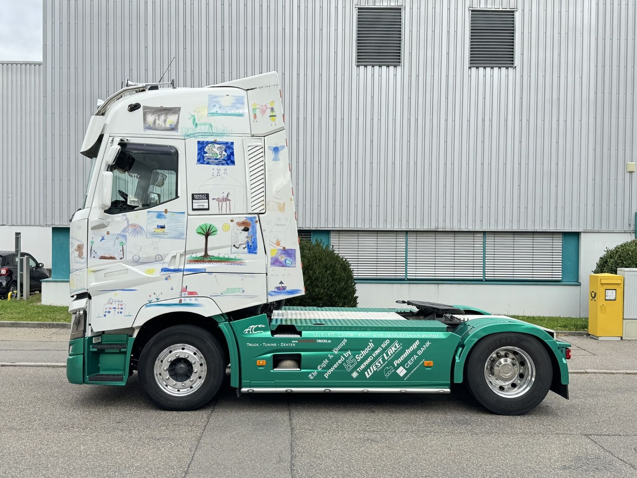 Renault T520 HIGHCAB Comfort 2-Tanks Retarder Airbrush - Tracteur routier: photos 4 Renault T520 HIGHCAB Comfort 2-Tanks Retarder Airbrush - Tracteur routier: photos 4