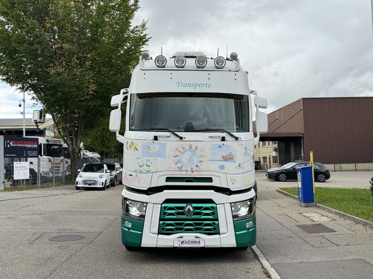 Renault T520 HIGHCAB Comfort 2-Tanks Retarder Airbrush - Tracteur routier: photos 2 Renault T520 HIGHCAB Comfort 2-Tanks Retarder Airbrush - Tracteur routier: photos 2