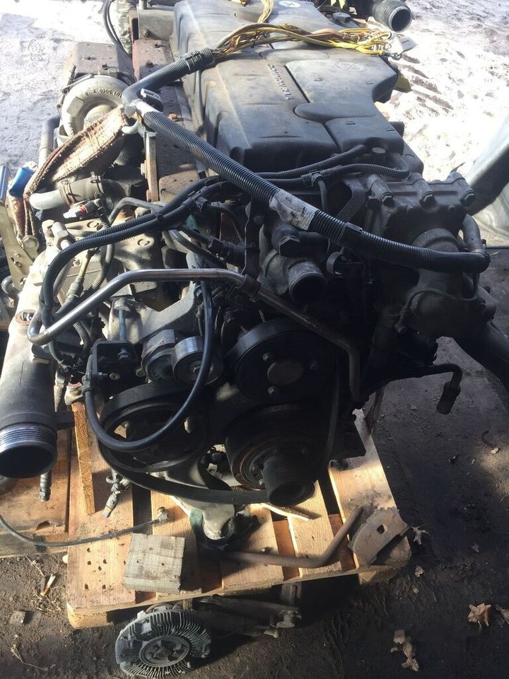 MAN D0836 LFL63 - Moteur pour Camion: photos 4 MAN D0836 LFL63 - Moteur pour Camion: photos 4